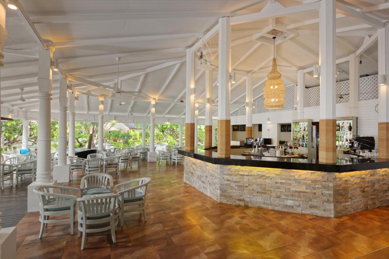 เอมบูดู วิลเลจ รีสอร์ต Hotel Embudu Island ภายนอก รูปภาพ