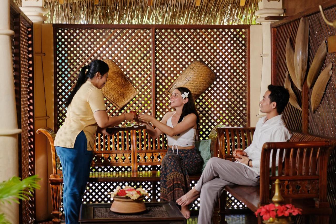 เอมบูดู วิลเลจ รีสอร์ต Hotel Embudu Island ภายนอก รูปภาพ