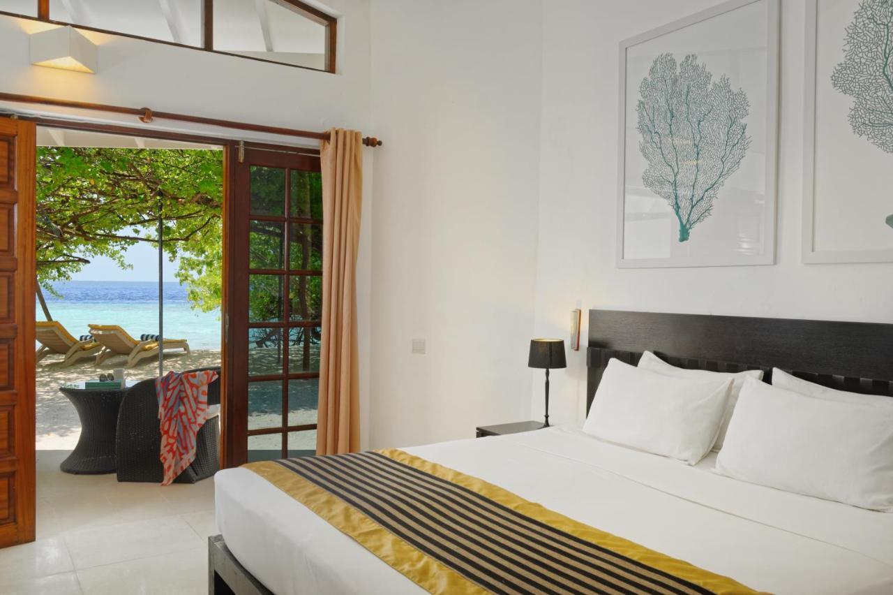 เอมบูดู วิลเลจ รีสอร์ต Hotel Embudu Island ภายนอก รูปภาพ