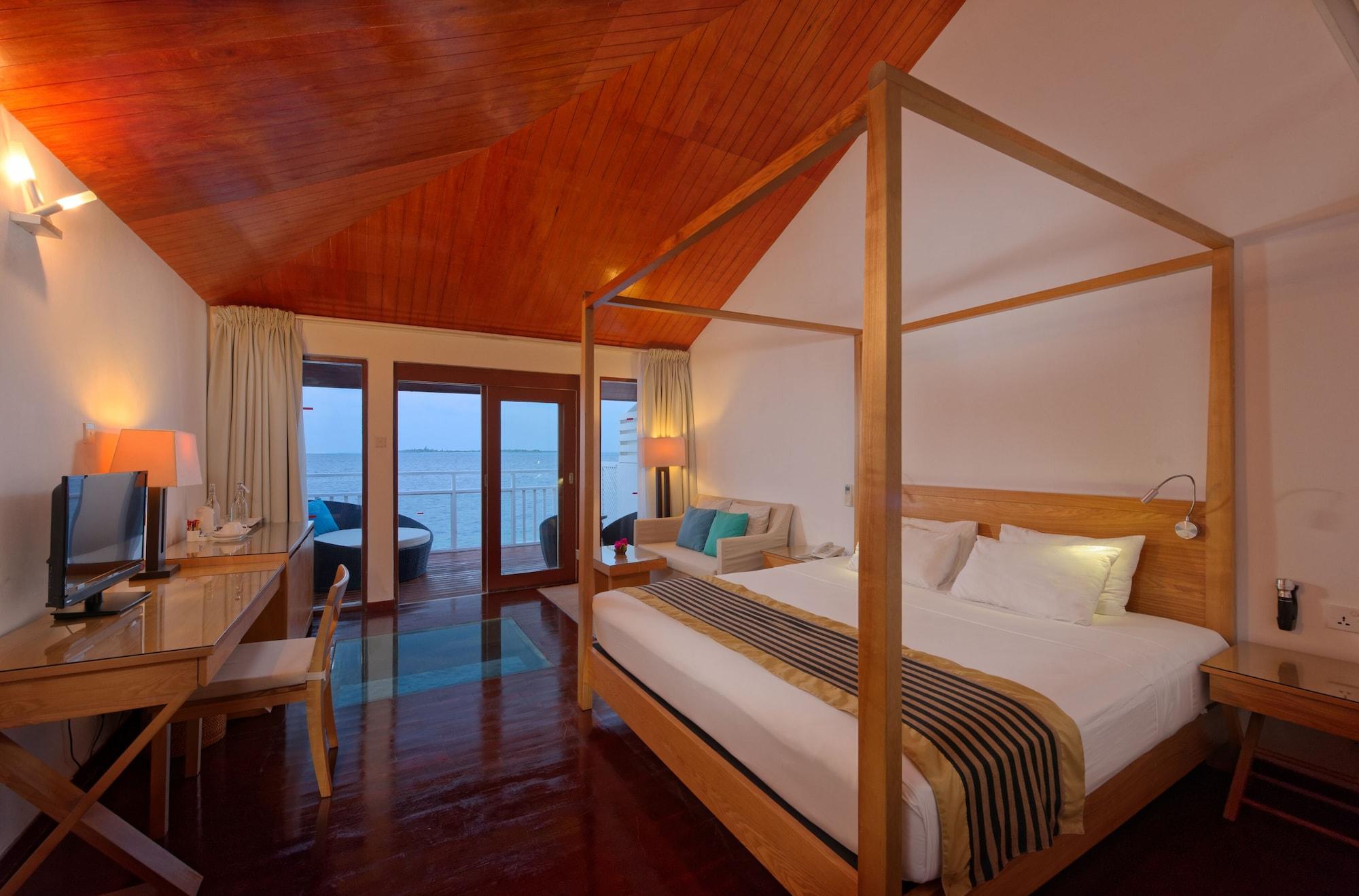 เอมบูดู วิลเลจ รีสอร์ต Hotel Embudu Island ภายนอก รูปภาพ
