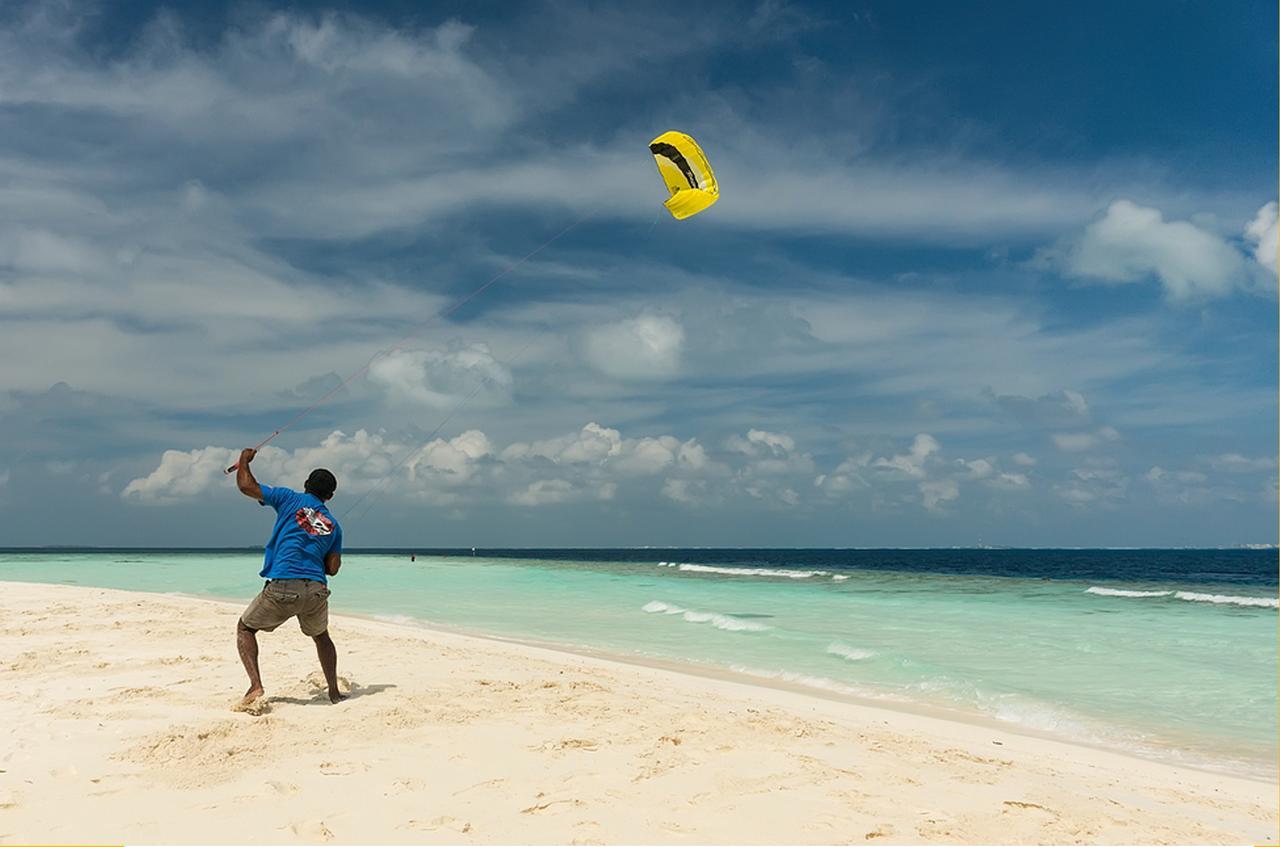 เอมบูดู วิลเลจ รีสอร์ต Hotel Embudu Island ภายนอก รูปภาพ