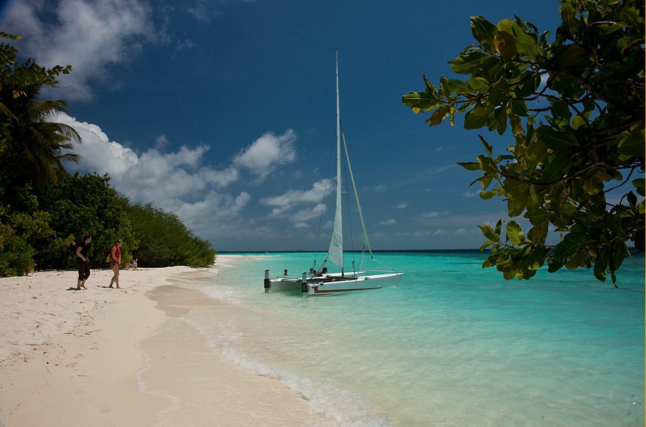 เอมบูดู วิลเลจ รีสอร์ต Hotel Embudu Island ภายนอก รูปภาพ