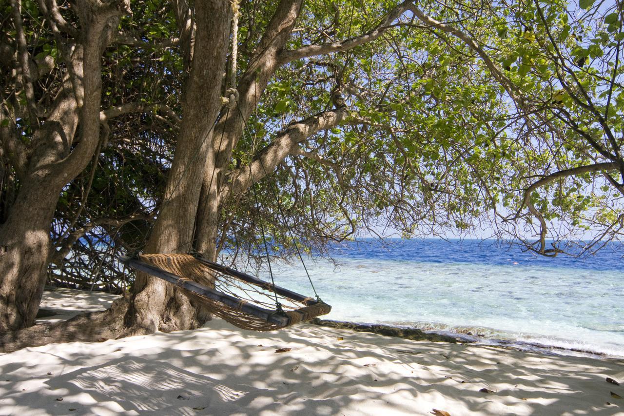 เอมบูดู วิลเลจ รีสอร์ต Hotel Embudu Island ภายนอก รูปภาพ