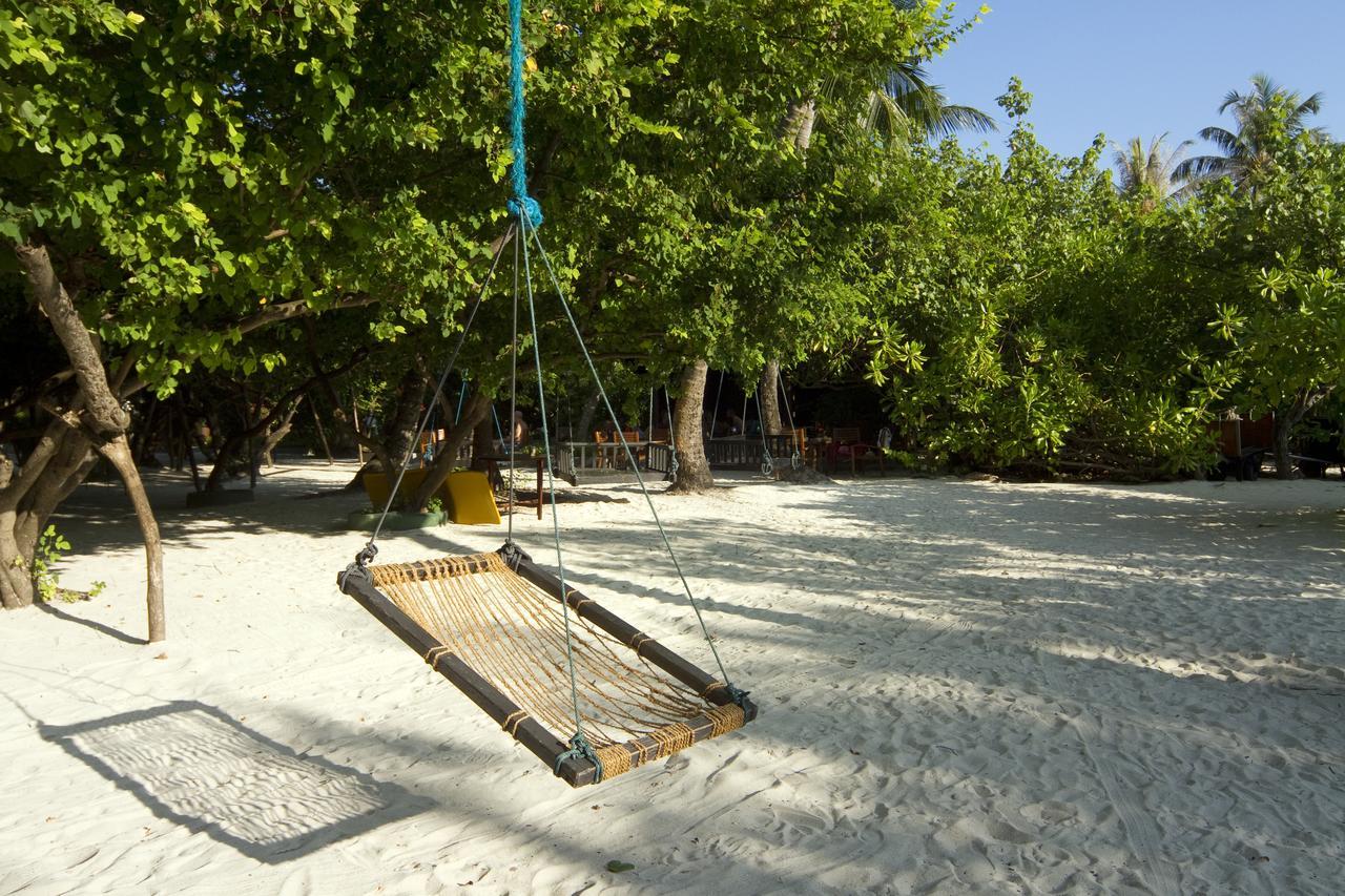 เอมบูดู วิลเลจ รีสอร์ต Hotel Embudu Island ภายนอก รูปภาพ